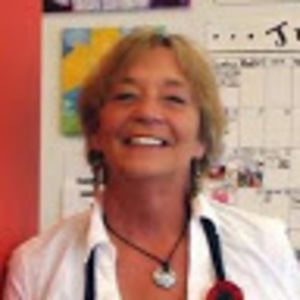 Meet your Posher, Pauline